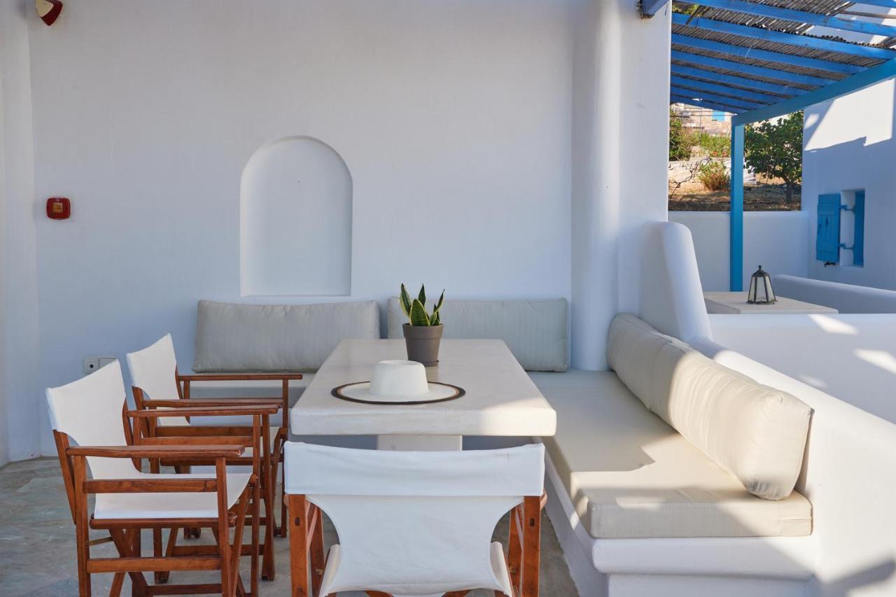 Cleopatra Seaside Homes, Logaras, Paros Piso Livadi Exterior photo