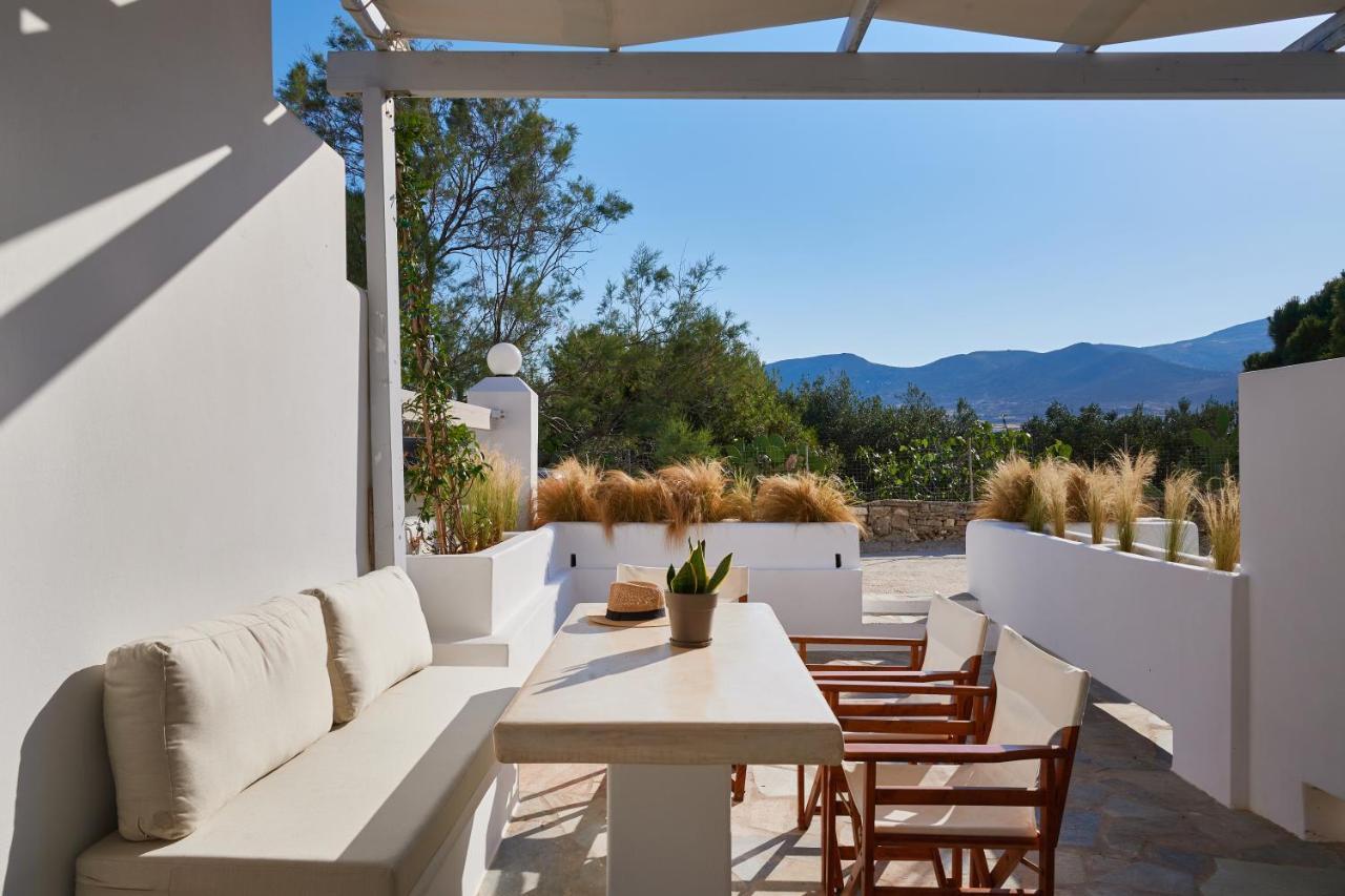 Cleopatra Seaside Homes, Logaras, Paros Piso Livadi Exterior photo