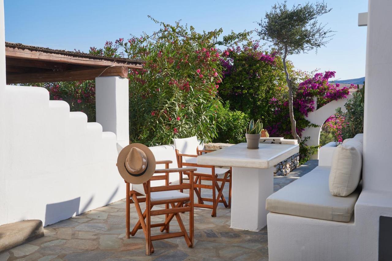 Cleopatra Seaside Homes, Logaras, Paros Piso Livadi Exterior photo