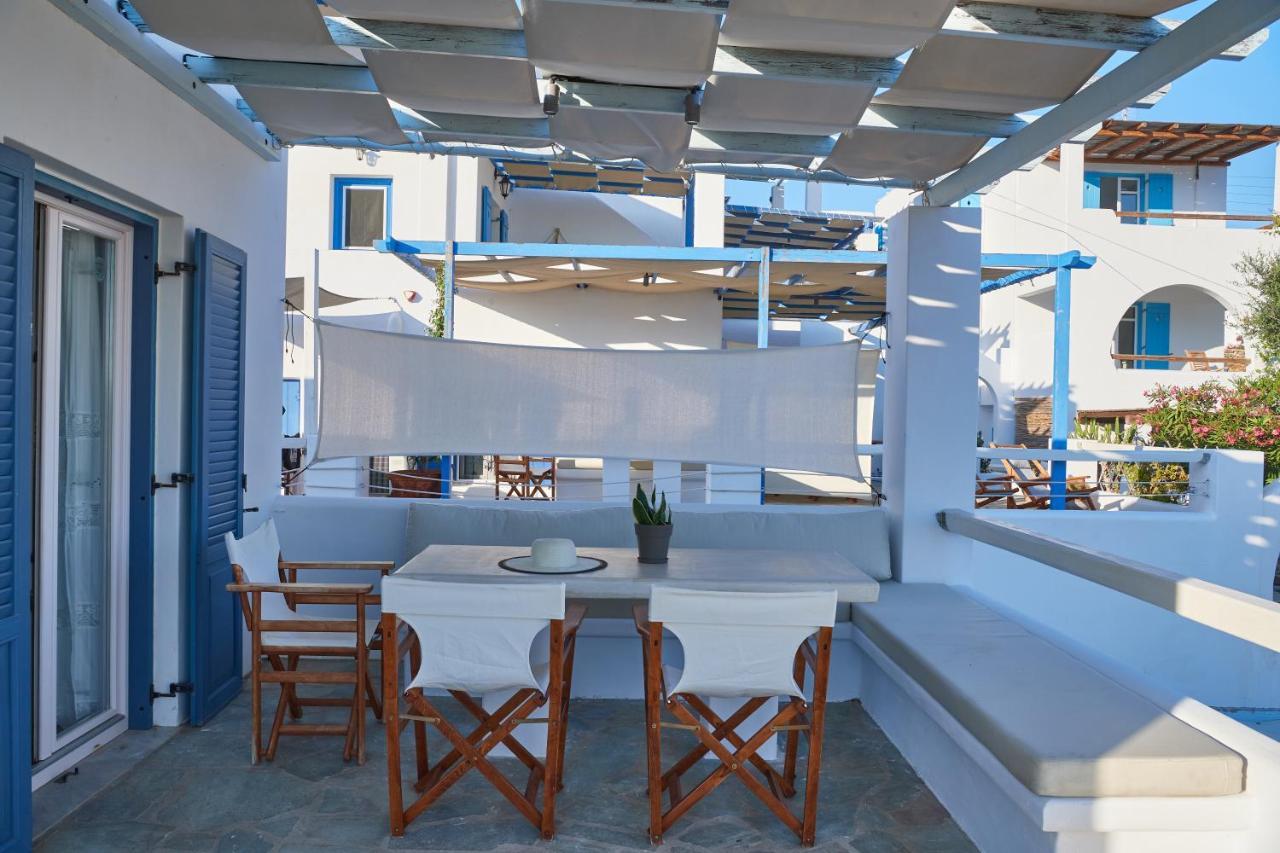 Cleopatra Seaside Homes, Logaras, Paros Piso Livadi Exterior photo