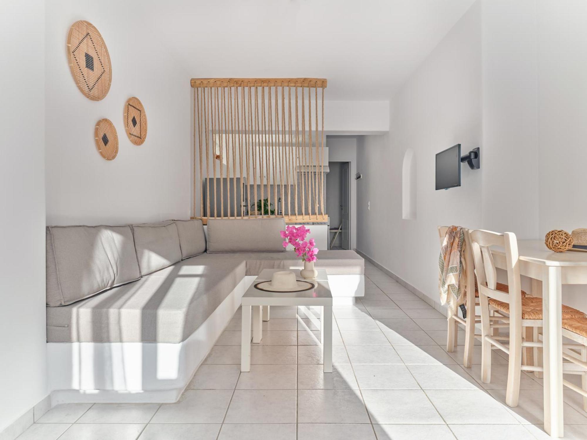 Cleopatra Seaside Homes, Logaras, Paros Piso Livadi Exterior photo
