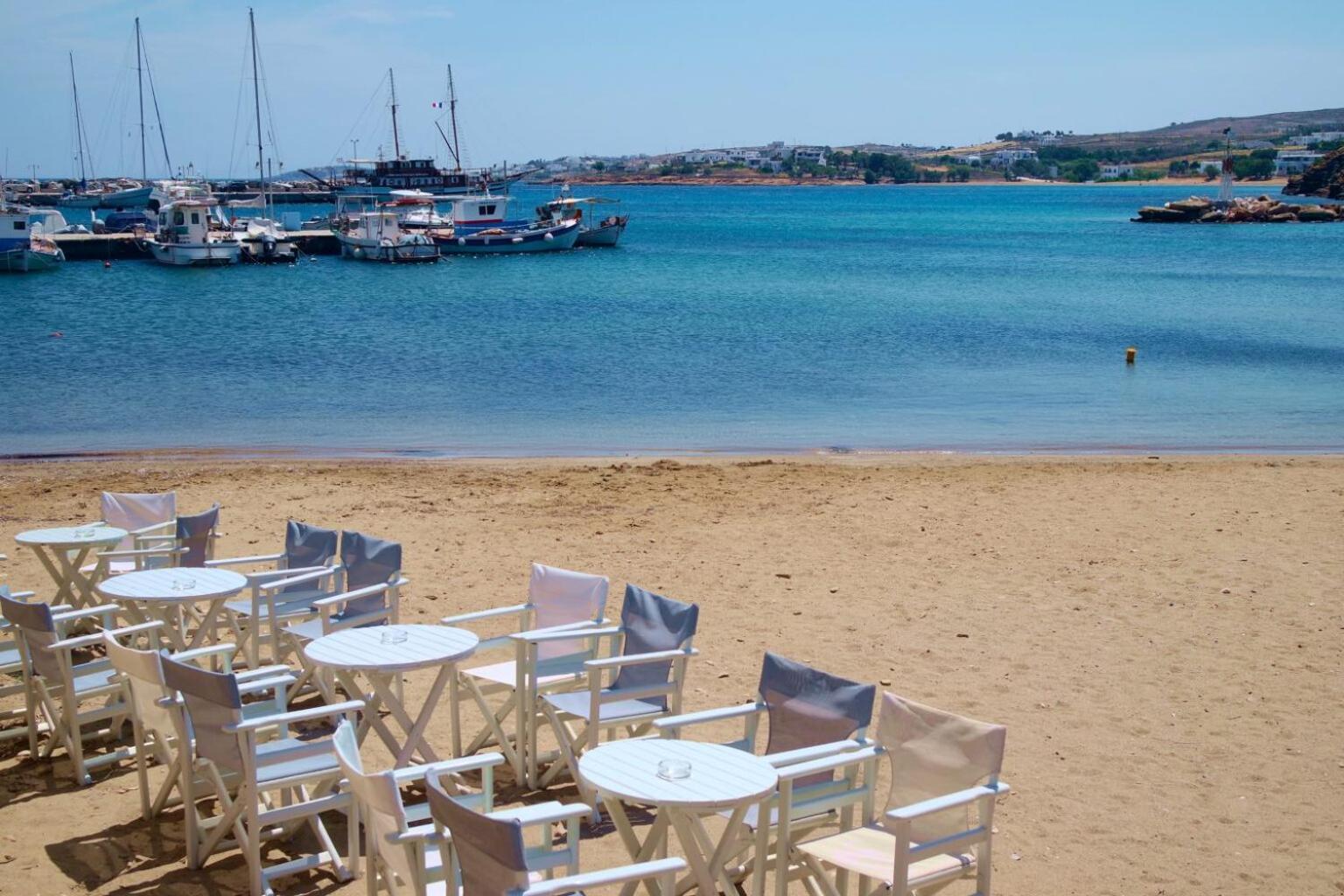 Cleopatra Seaside Homes, Logaras, Paros Piso Livadi Exterior photo