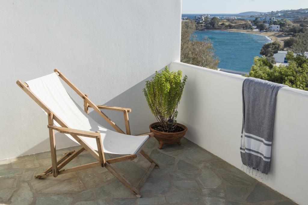Cleopatra Seaside Homes, Logaras, Paros Piso Livadi Exterior photo